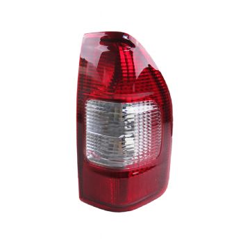 PSG ไฟท้าย DMAX ปี 02-05 ขวาไม่ + หลอด (04-48900R) [26510002]